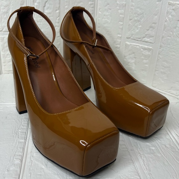 Jeffrey Campbell Shoes - Jeffrey Campbell brown platforms size 8.5 chunky heels neutral minimalist glam